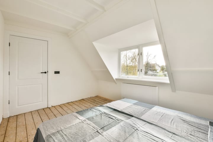 Foto 13 van Bloemenweg 3