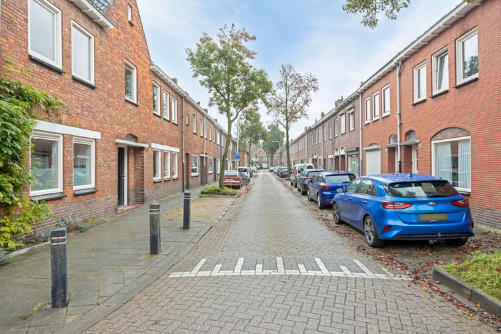 Bekijk foto 34 van Vazalstraat 19