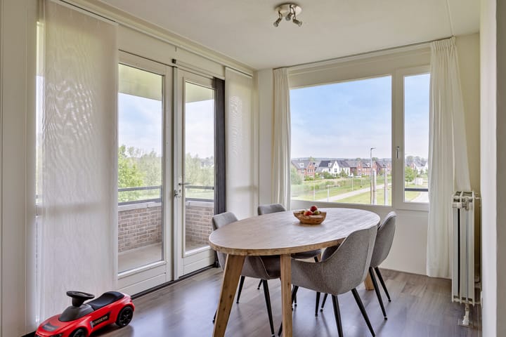 Foto 12 van De Maaidorser 13-2