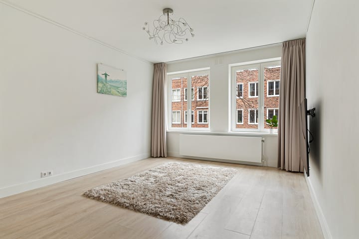 Foto 3 van Van Spilbergenstraat 27-1