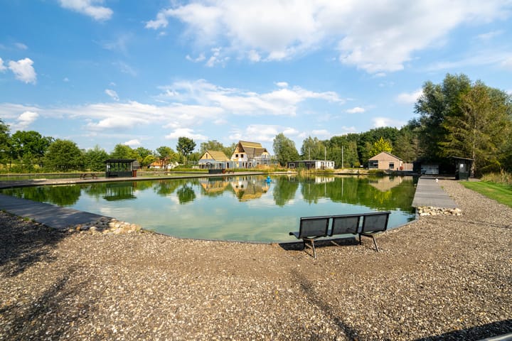 Foto 40 van Warmondsweg 2