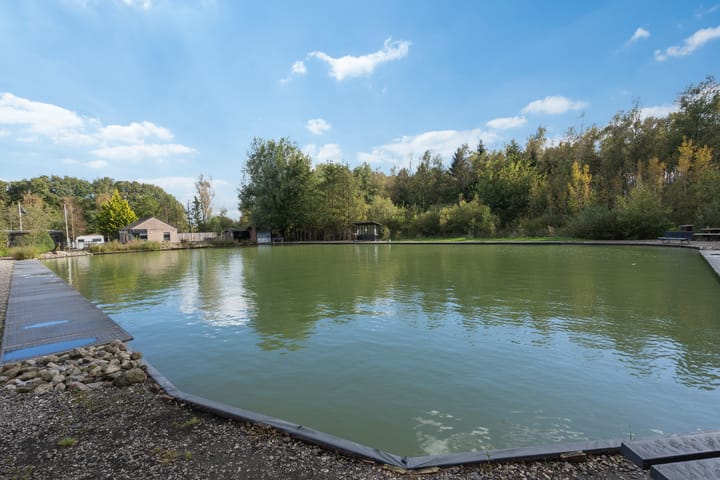 Foto 42 van Warmondsweg 2