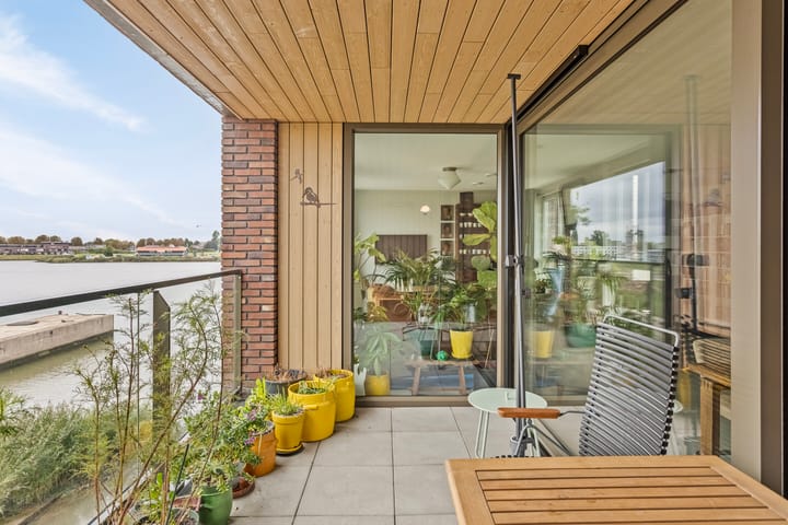 Foto 24 van Papendrechtsestraat 11