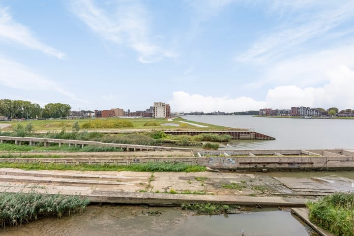 Foto 35 van Papendrechtsestraat 11