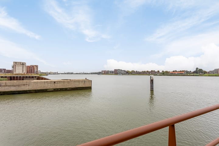 Foto 42 van Papendrechtsestraat 11