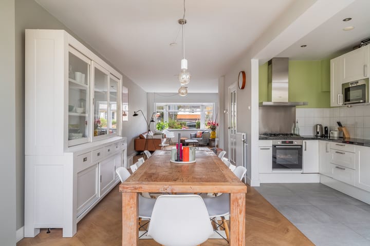 Foto 18 van Johan de Wittstraat 30