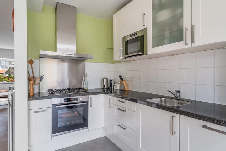 Foto 19 van Johan de Wittstraat 30