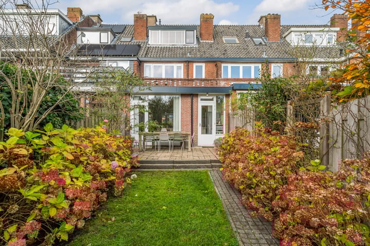 Foto 23 van Johan de Wittstraat 30