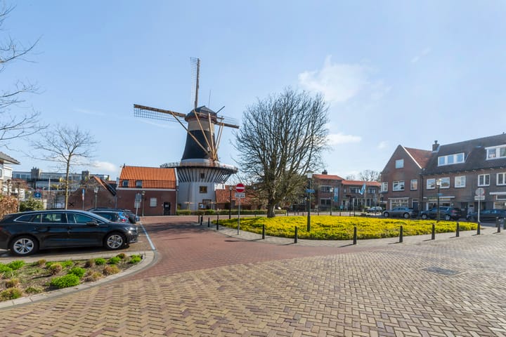 Foto 42 van Johan de Wittstraat 30