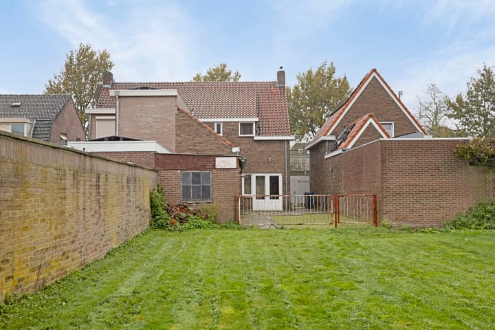 Foto 9 van Houtse Parallelweg 67