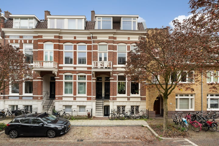 View photo 6 of M.A. de Ruyterstraat 90