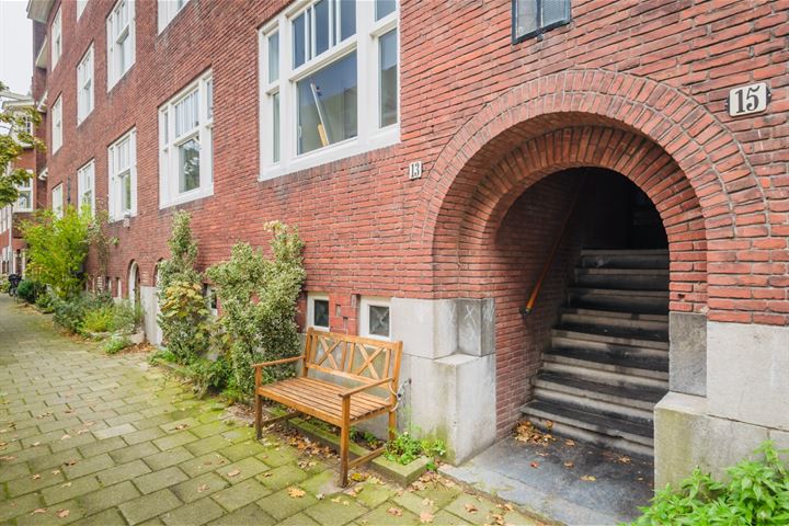 View photo 35 of Roompotstraat 13-H