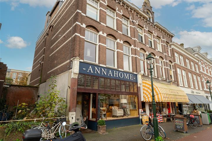 View photo 22 of Bankastraat 8