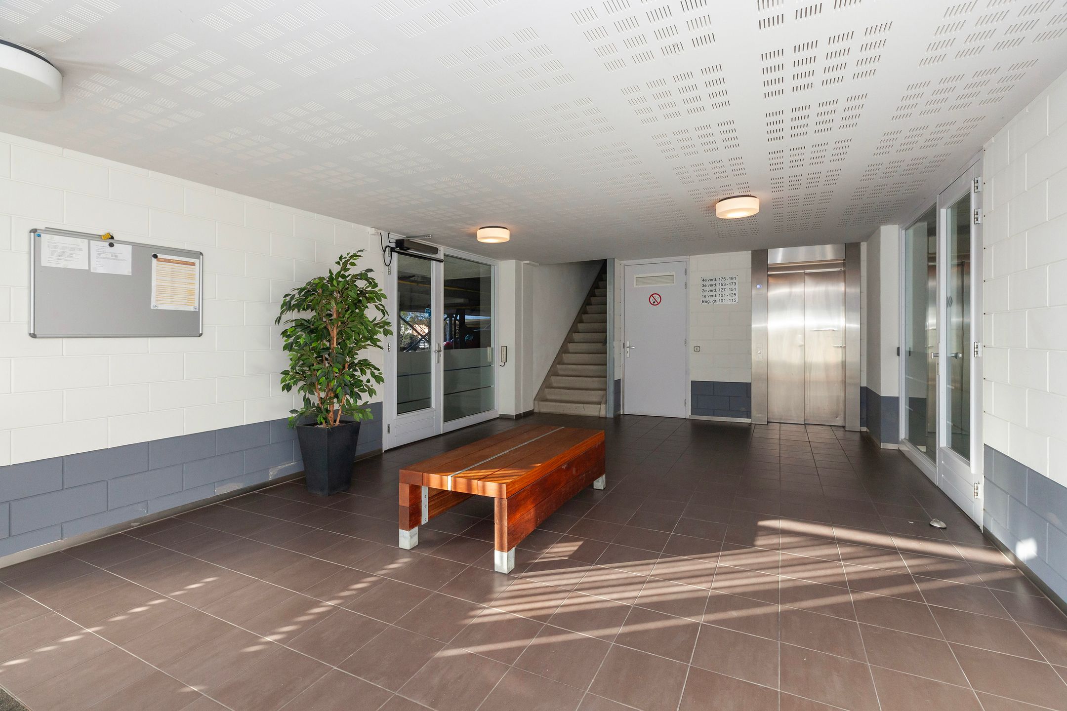 Photo 6 of Johan de Wittstraat 141