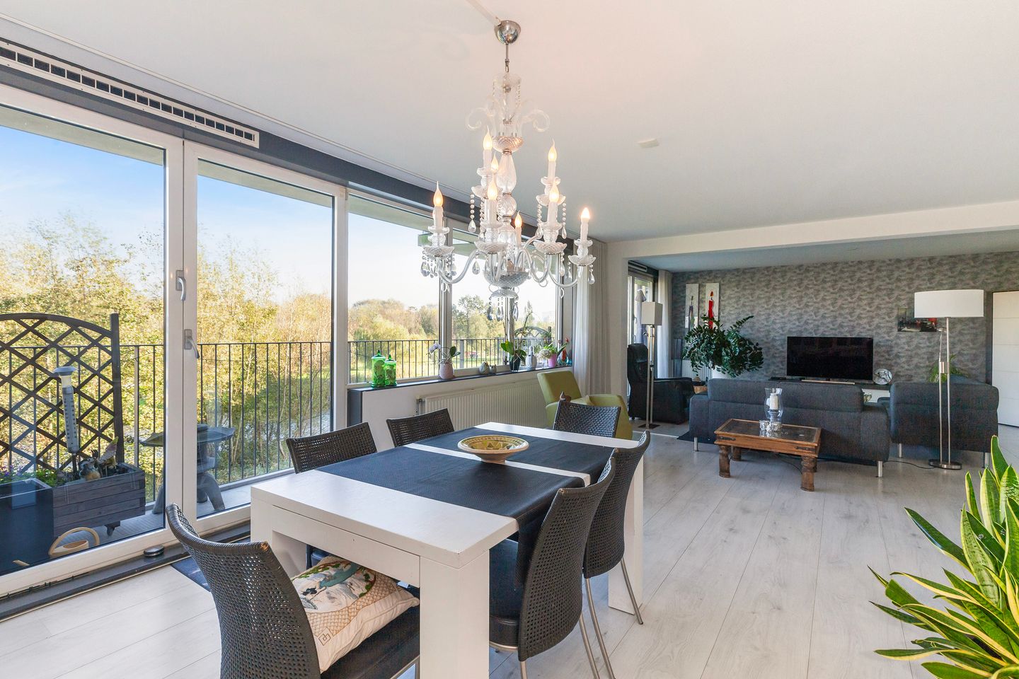 Photo 10 of Johan de Wittstraat 141