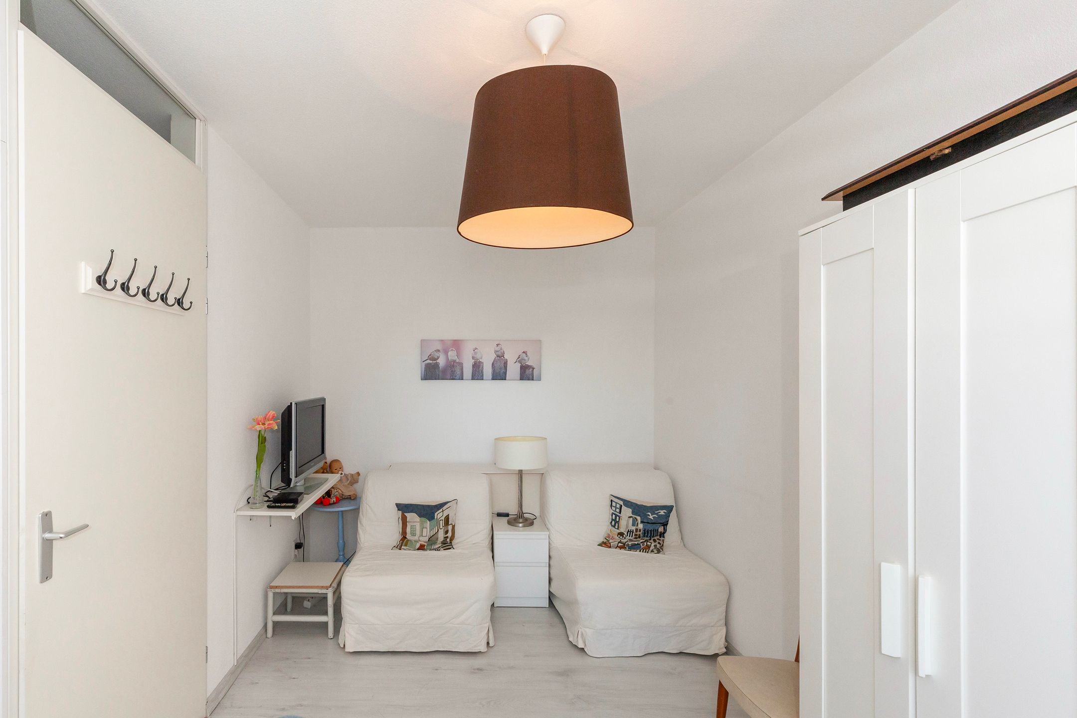 Photo 24 of Johan de Wittstraat 141