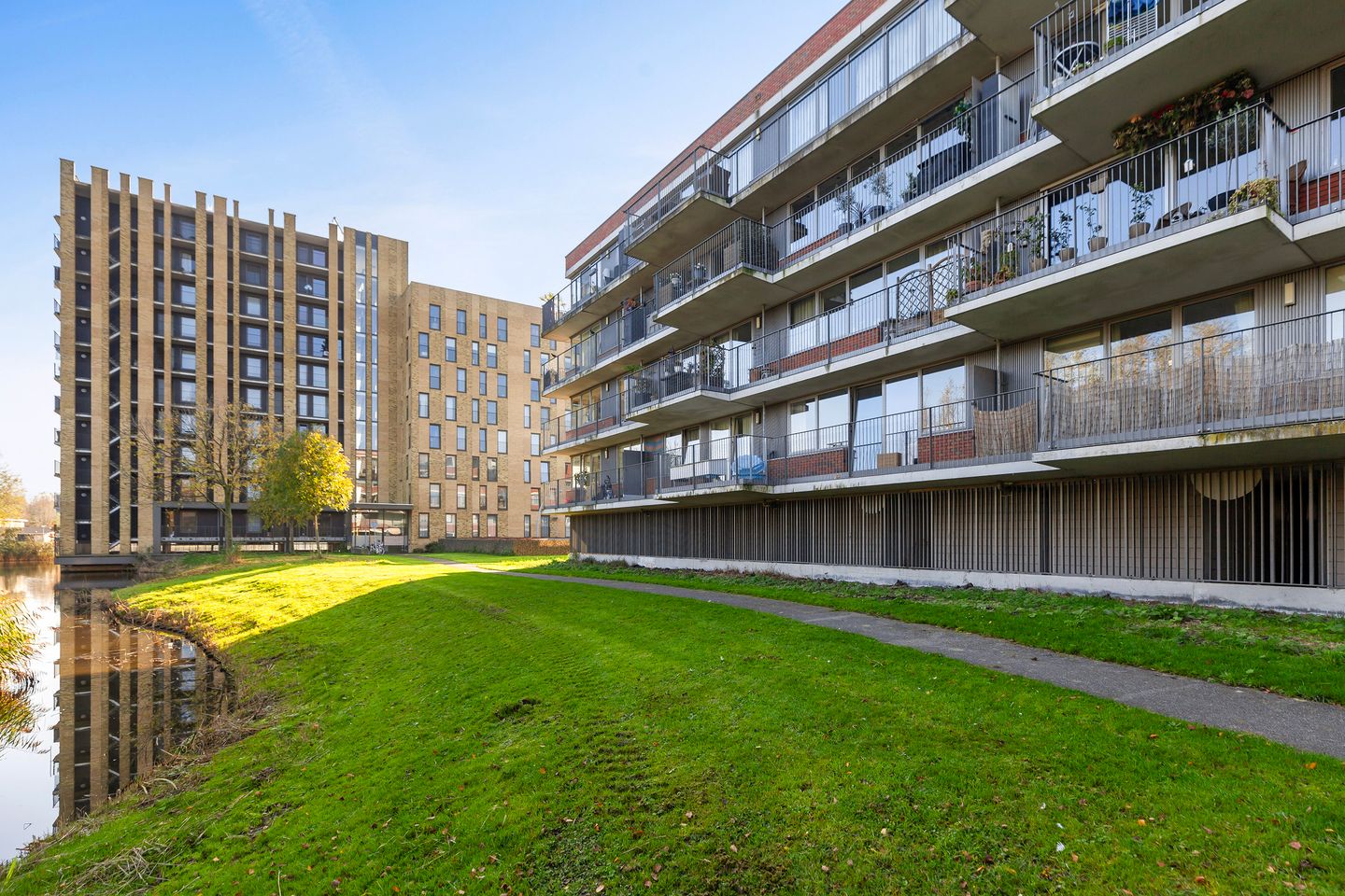 Photo 34 of Johan de Wittstraat 141