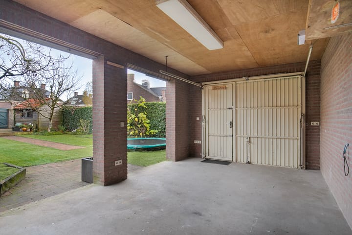 Foto 31 van Pater Vogelsstraat 43