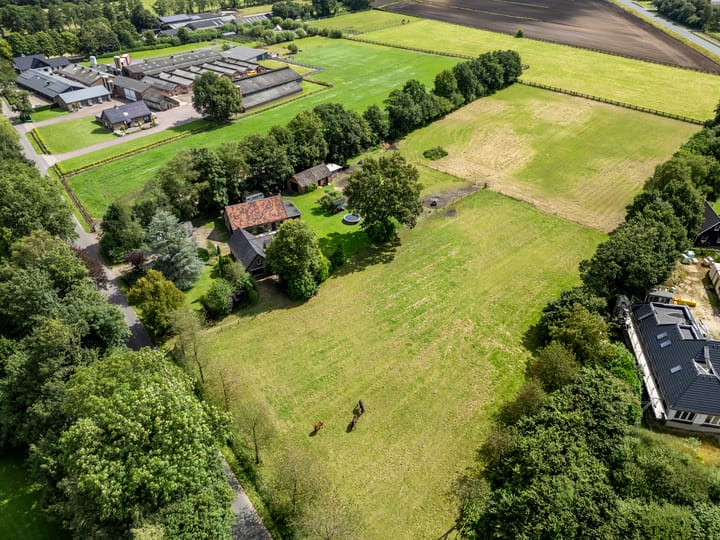 Foto 2 van Damakkerweg 6