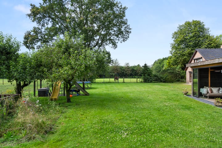 Foto 43 van Damakkerweg 6