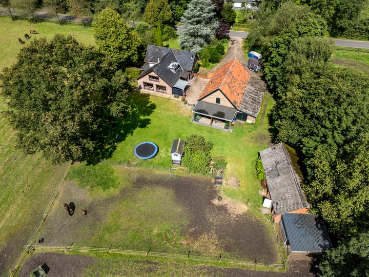 Foto 48 van Damakkerweg 6