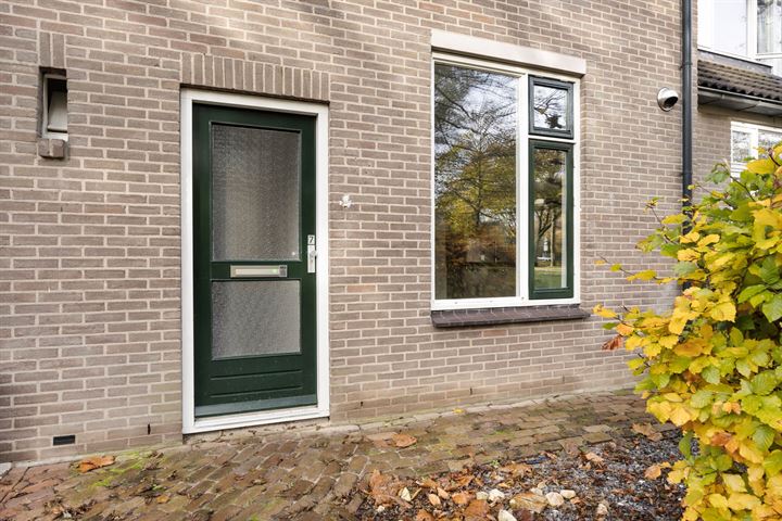 View photo 7 of Hoedekenskerkestraat 7