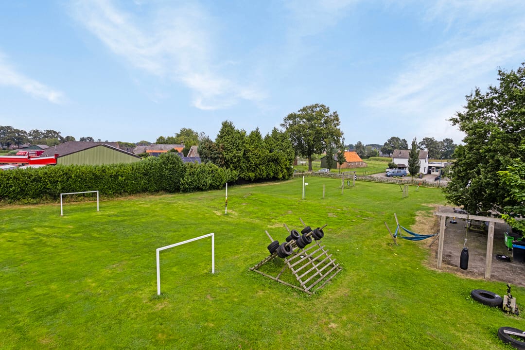 Photo 7 of Brugstraat