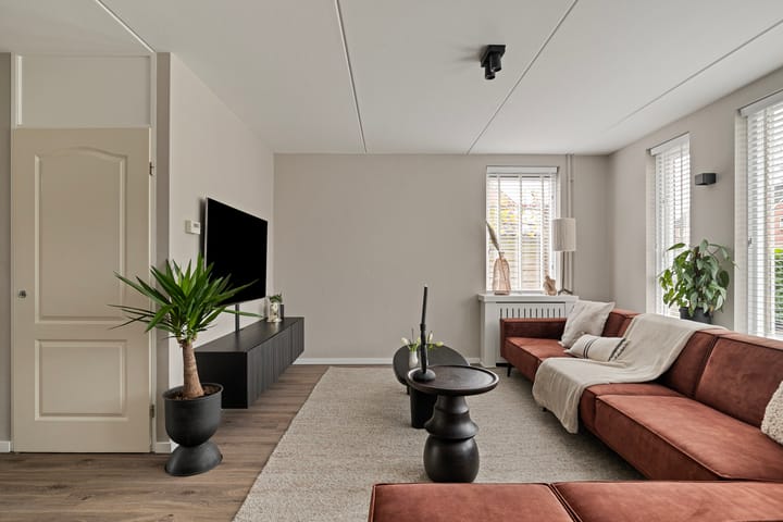 Foto 10 van Dennenweg 1