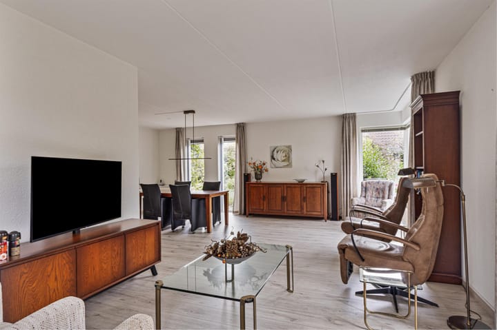 Foto 12 van Lunet 72