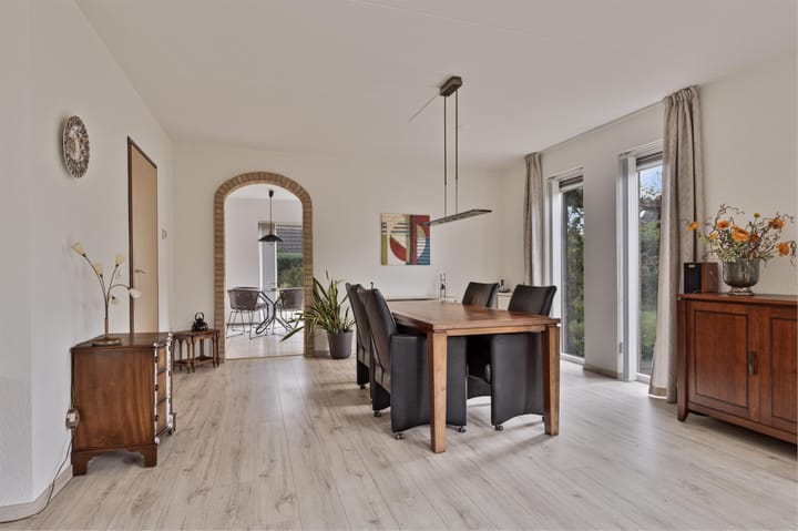 Foto 13 van Lunet 72