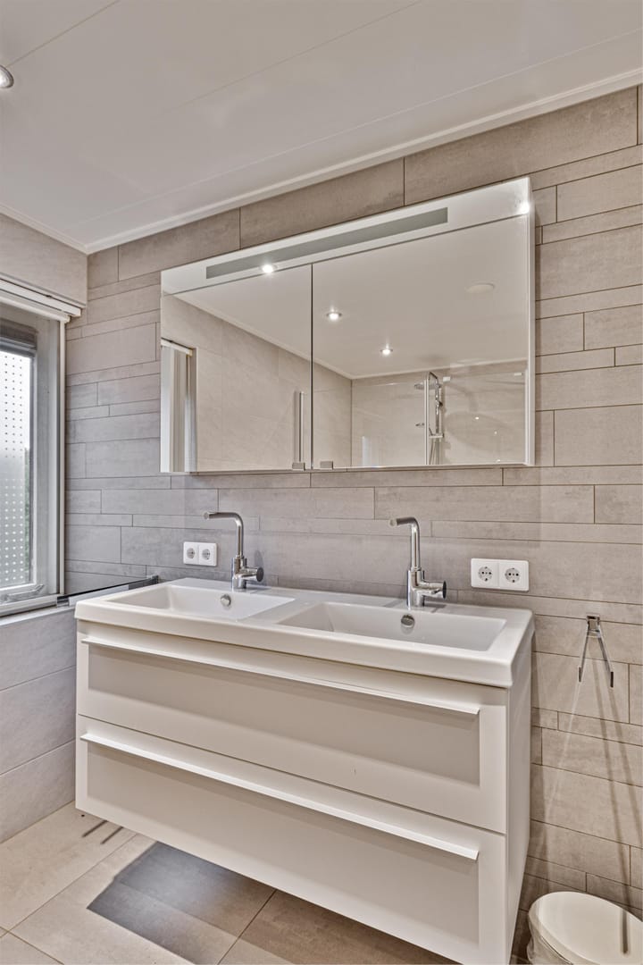 Foto 24 van Lunet 72