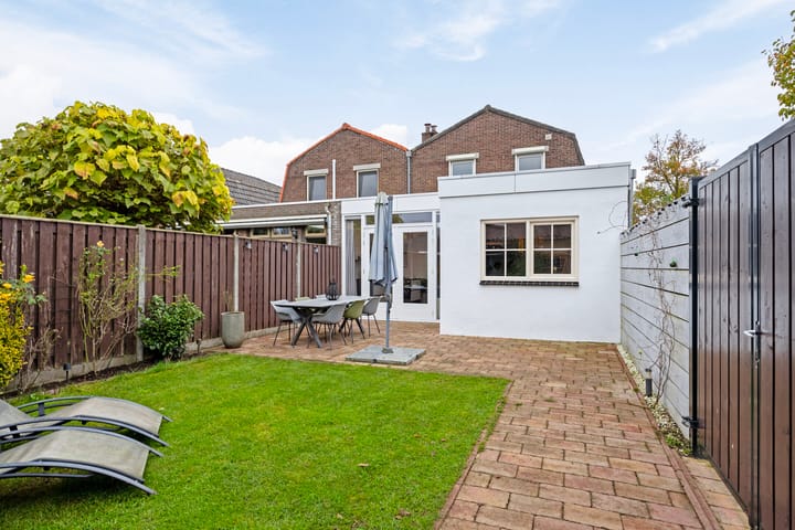 Foto 42 van Schoolstraat 39