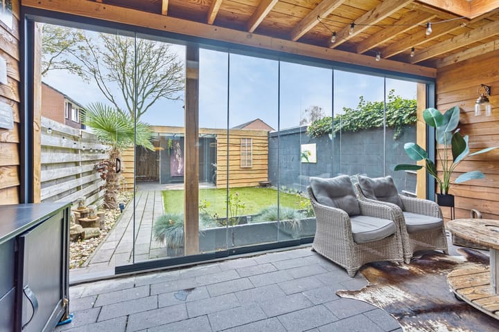 Foto 34 van Voeghoutenstraat 134