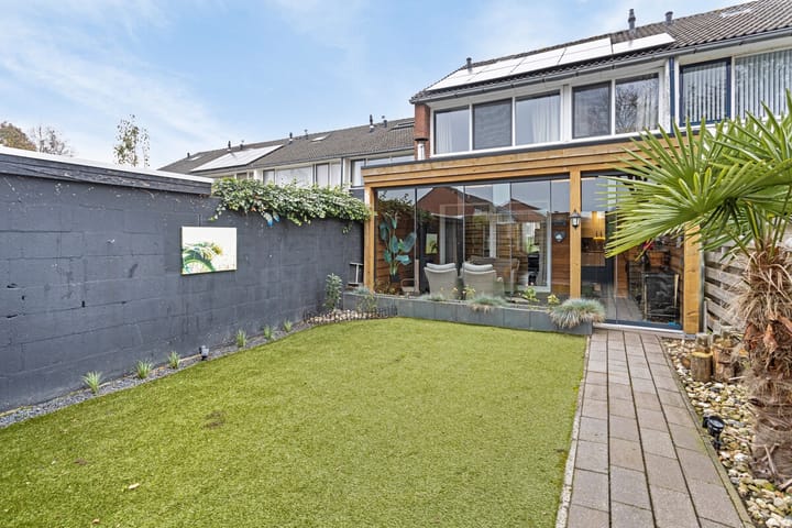 Foto 39 van Voeghoutenstraat 134