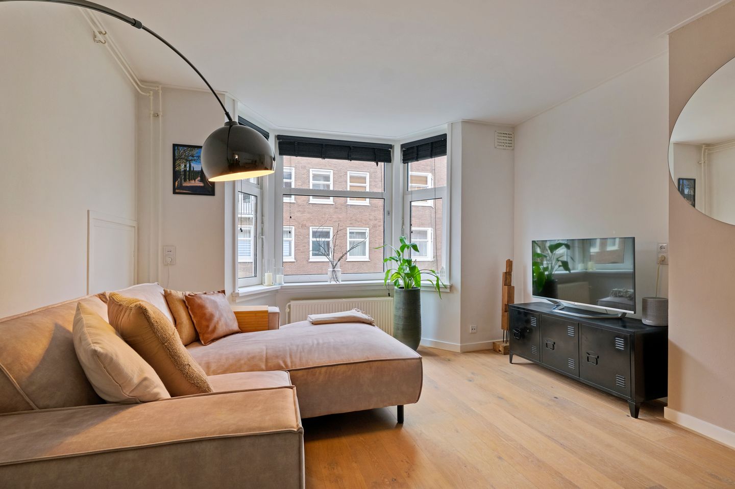 Foto 10 van Alblasstraat 15-1