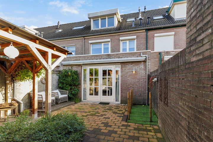 View photo 32 of Willibrordusstraat 59