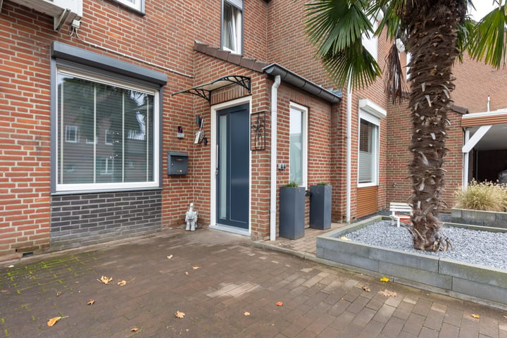 Bekijk foto 10 van Prins Bernhardstraat 1