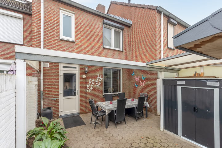 Bekijk foto 36 van Prins Bernhardstraat 1