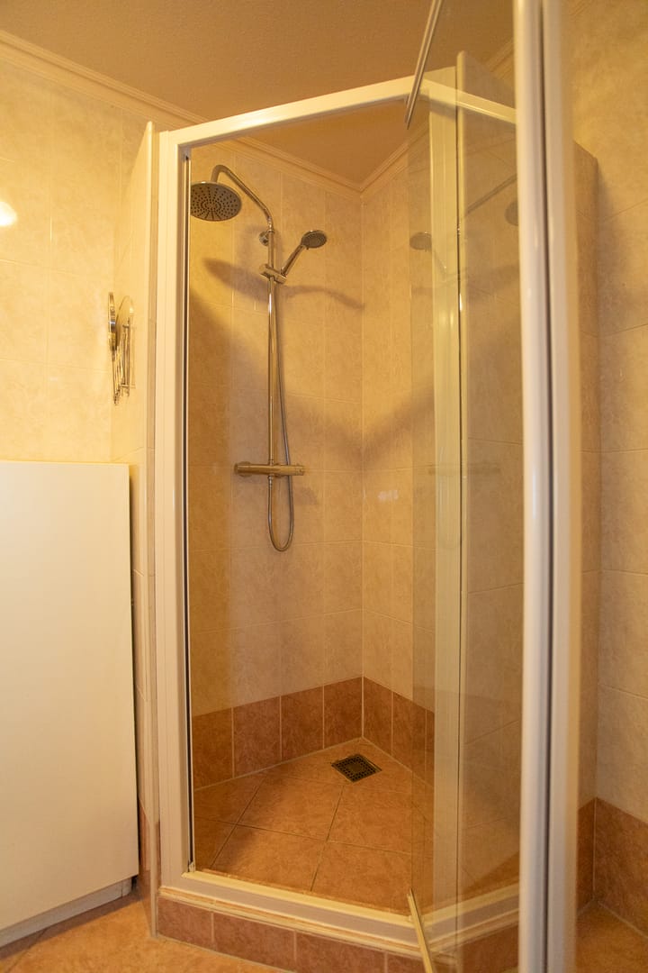 Foto 16 van Schoolstraat 1