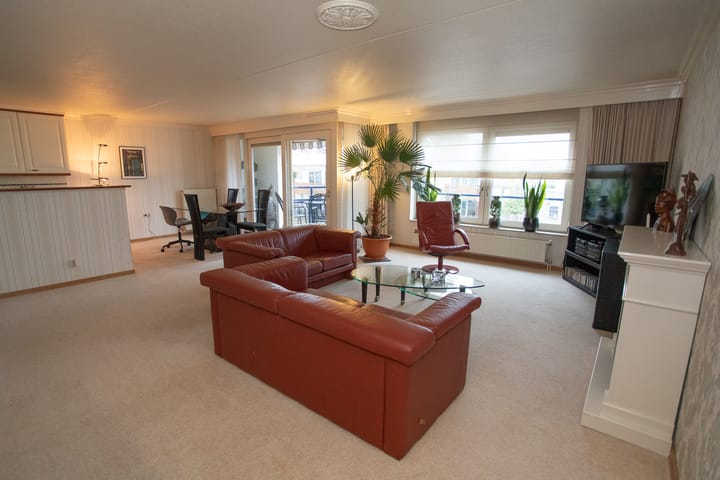 Foto 20 van Schoolstraat 1