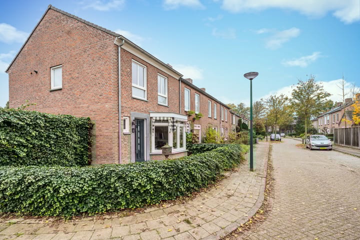 Foto 8 van Hertog Janlaan 1