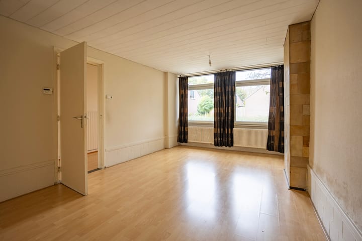 Photo 10 of Grotestraat 5-B