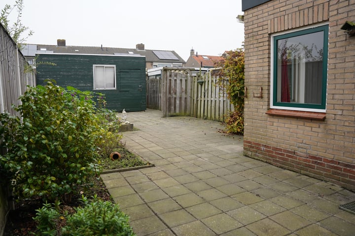 View photo 26 of Gentsestraat 83