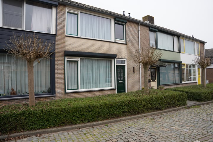 View photo 31 of Gentsestraat 83