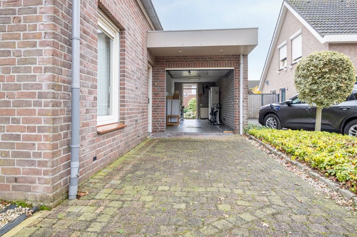 Foto 28 van Binnenhof 8