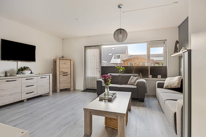 Foto 7 van Willem-Alexanderplaats 100