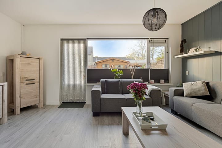 Foto 8 van Willem-Alexanderplaats 100