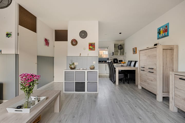 Foto 11 van Willem-Alexanderplaats 100