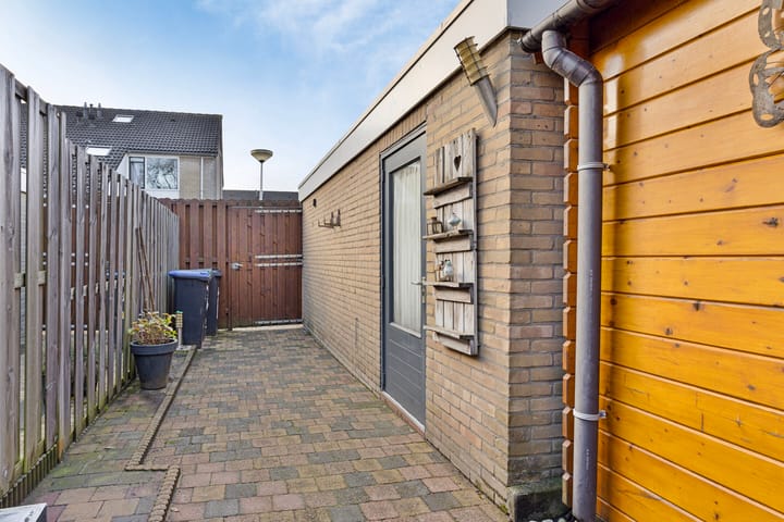 Foto 31 van Willem-Alexanderplaats 100