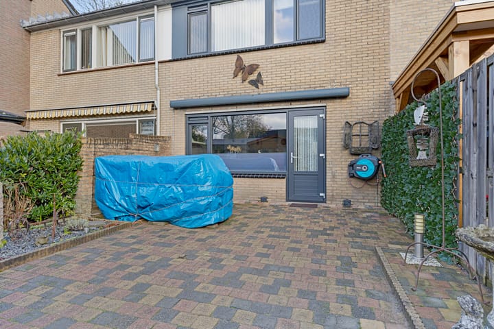 Foto 35 van Willem-Alexanderplaats 100